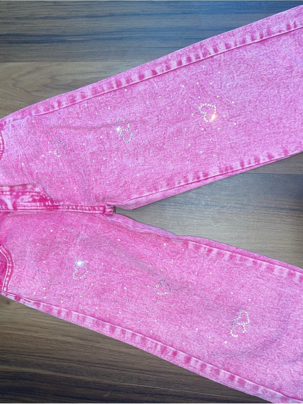SHEIN Pink Rhinestone Heart Straight-Leg Jeans